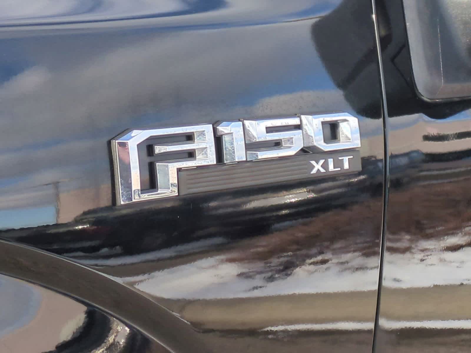 Thumbnail: 2017 Ford F-150 - 13