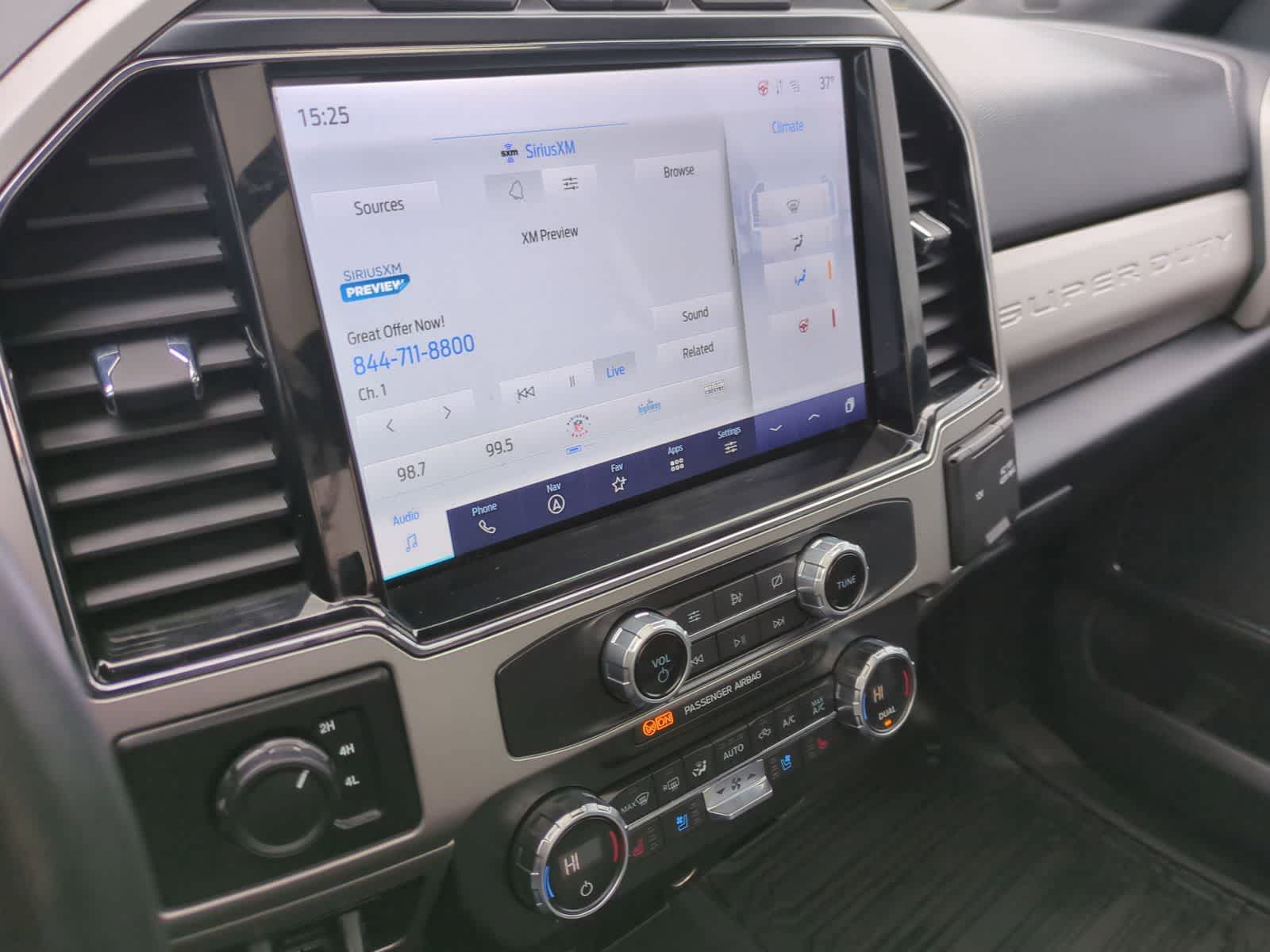 Thumbnail: 2022 Ford Econoline - 28