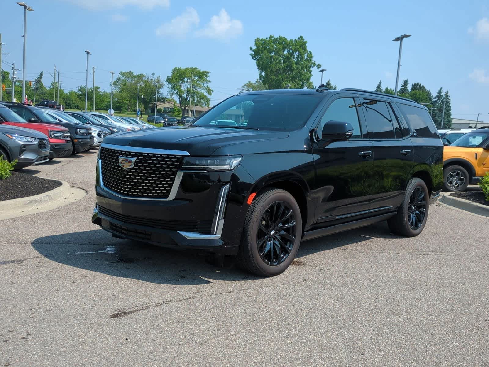 2023 Cadillac Escalade Sport 4