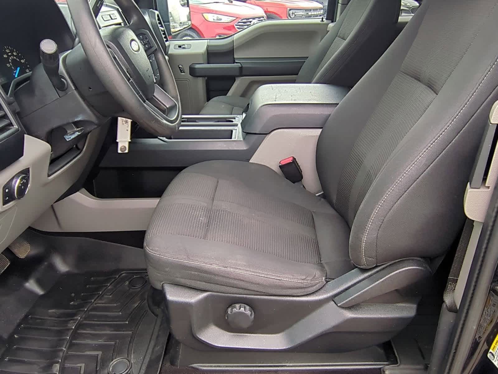 Thumbnail: 2017 Ford F-150 - 16