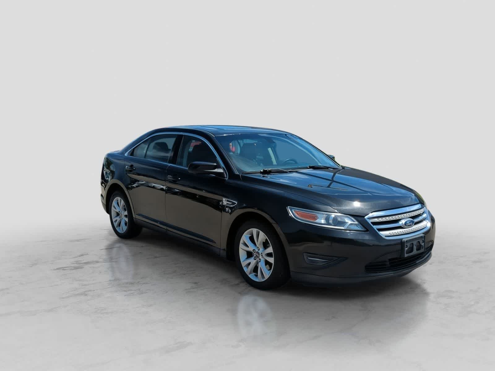 Thumbnail: 2011 Ford Taurus - 2