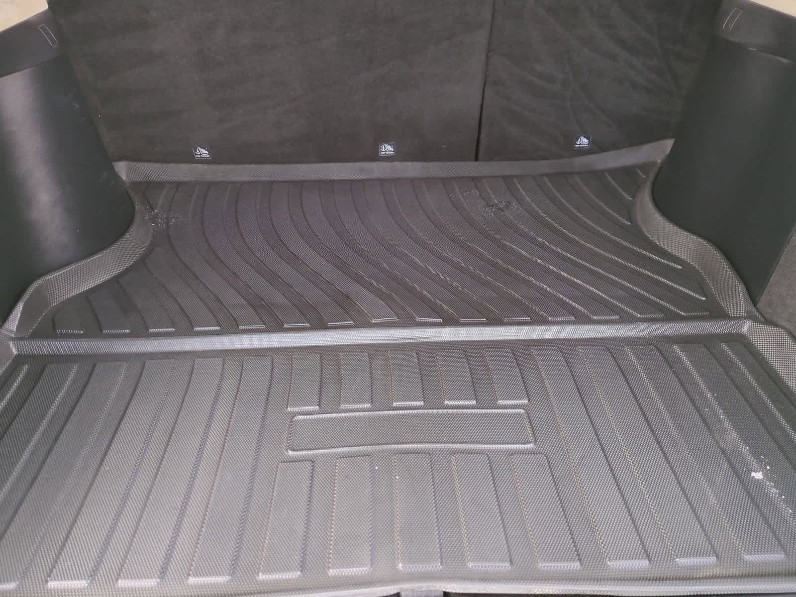 Thumbnail: 2017 Tesla Model X - 35