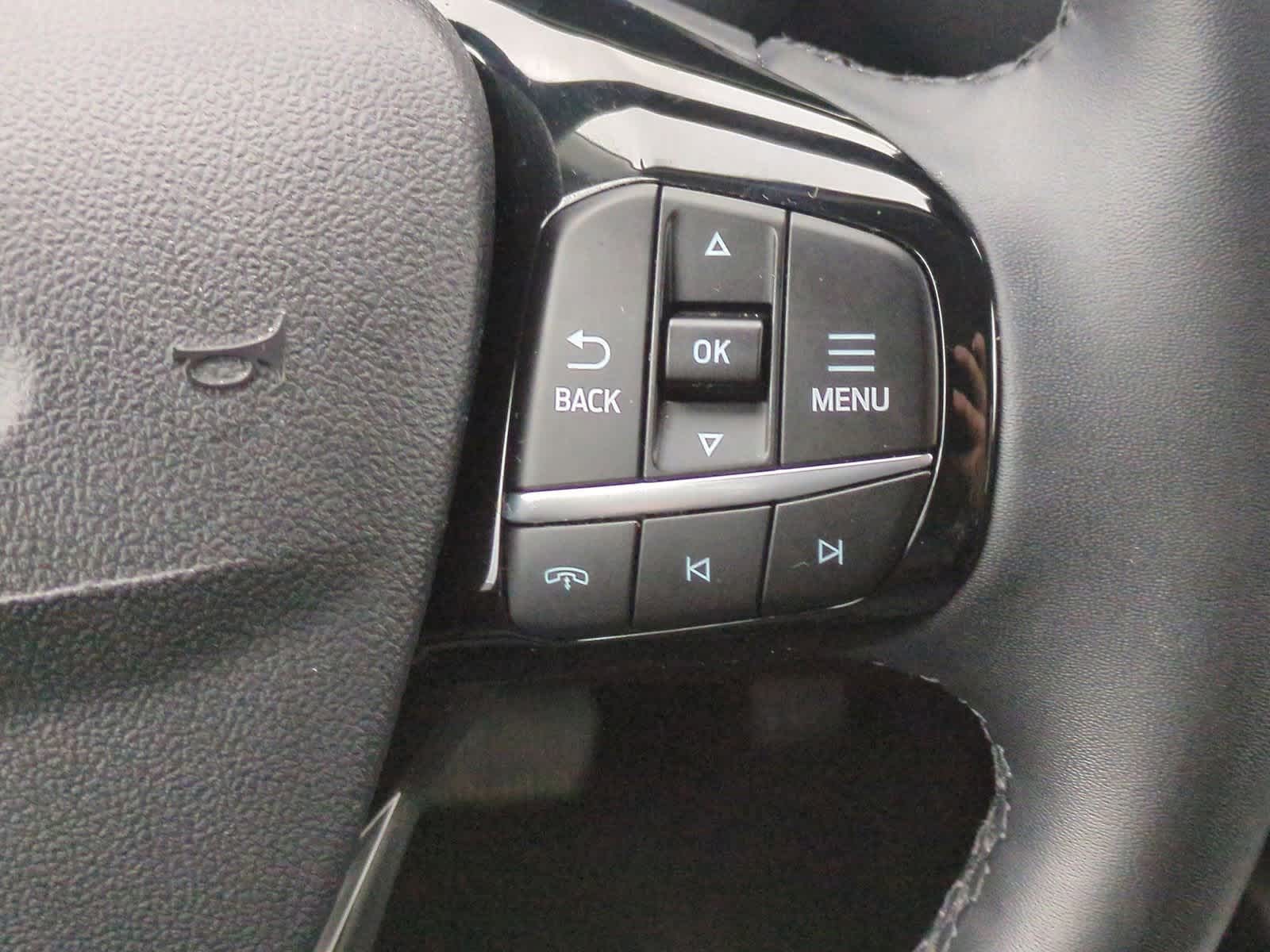 Thumbnail: 2023 Ford Escape - 24