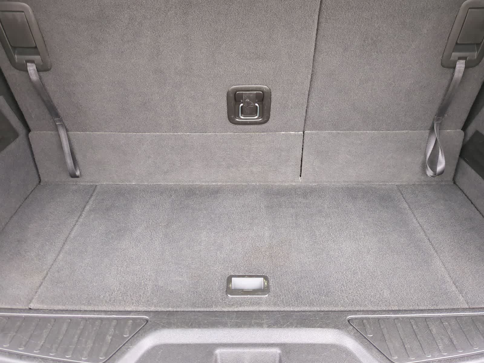 Thumbnail: 2009 GMC Acadia - 33