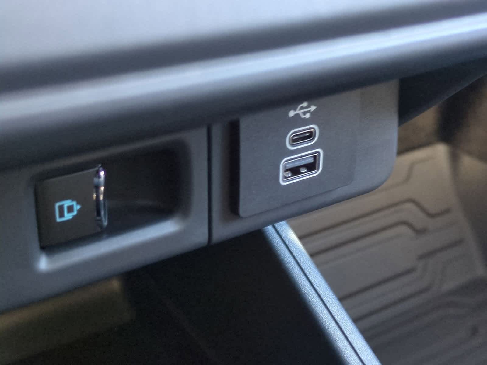 Thumbnail: 2026 Ford Maverick - 33