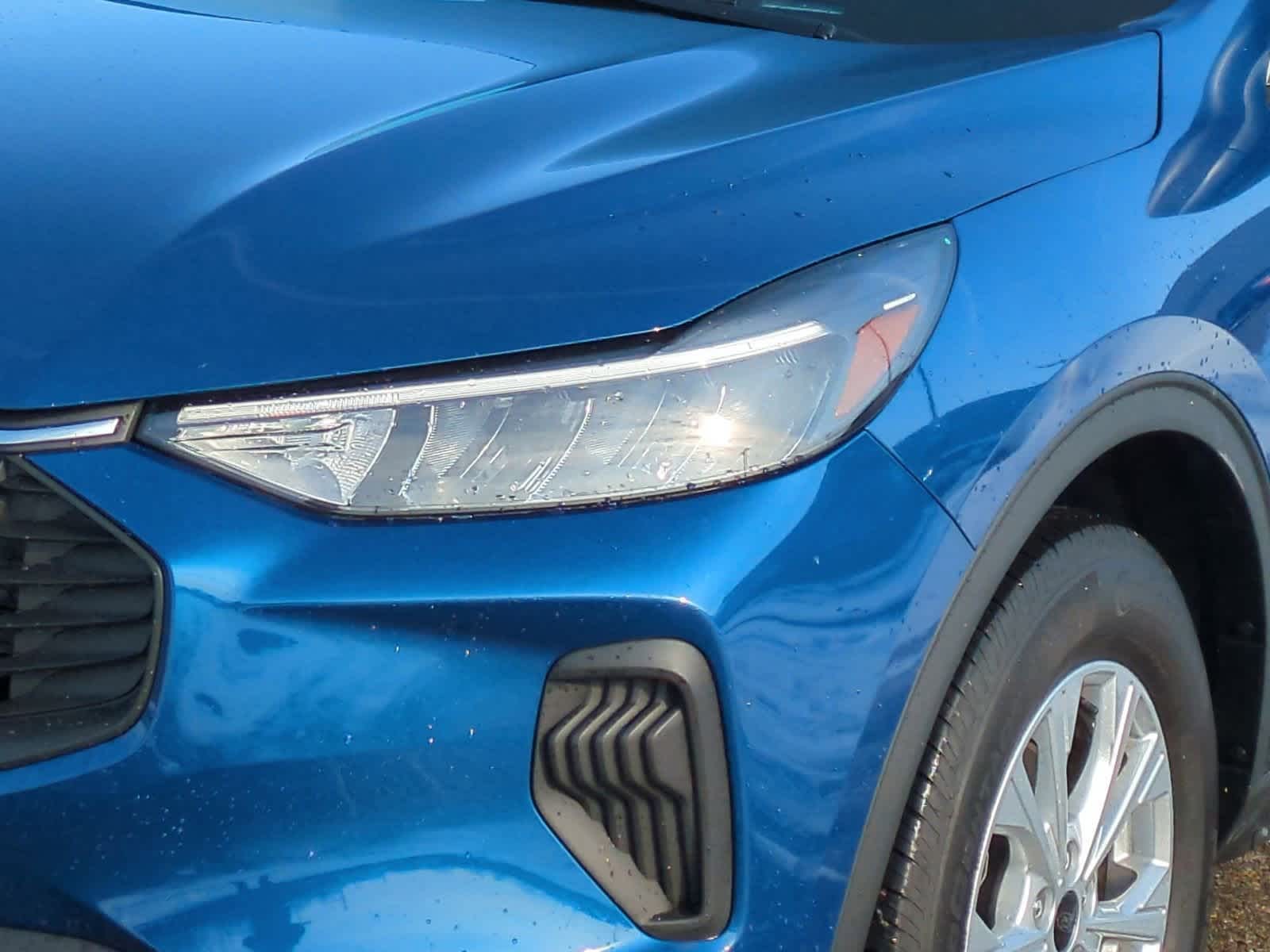 Thumbnail: 2023 Ford Escape - 11