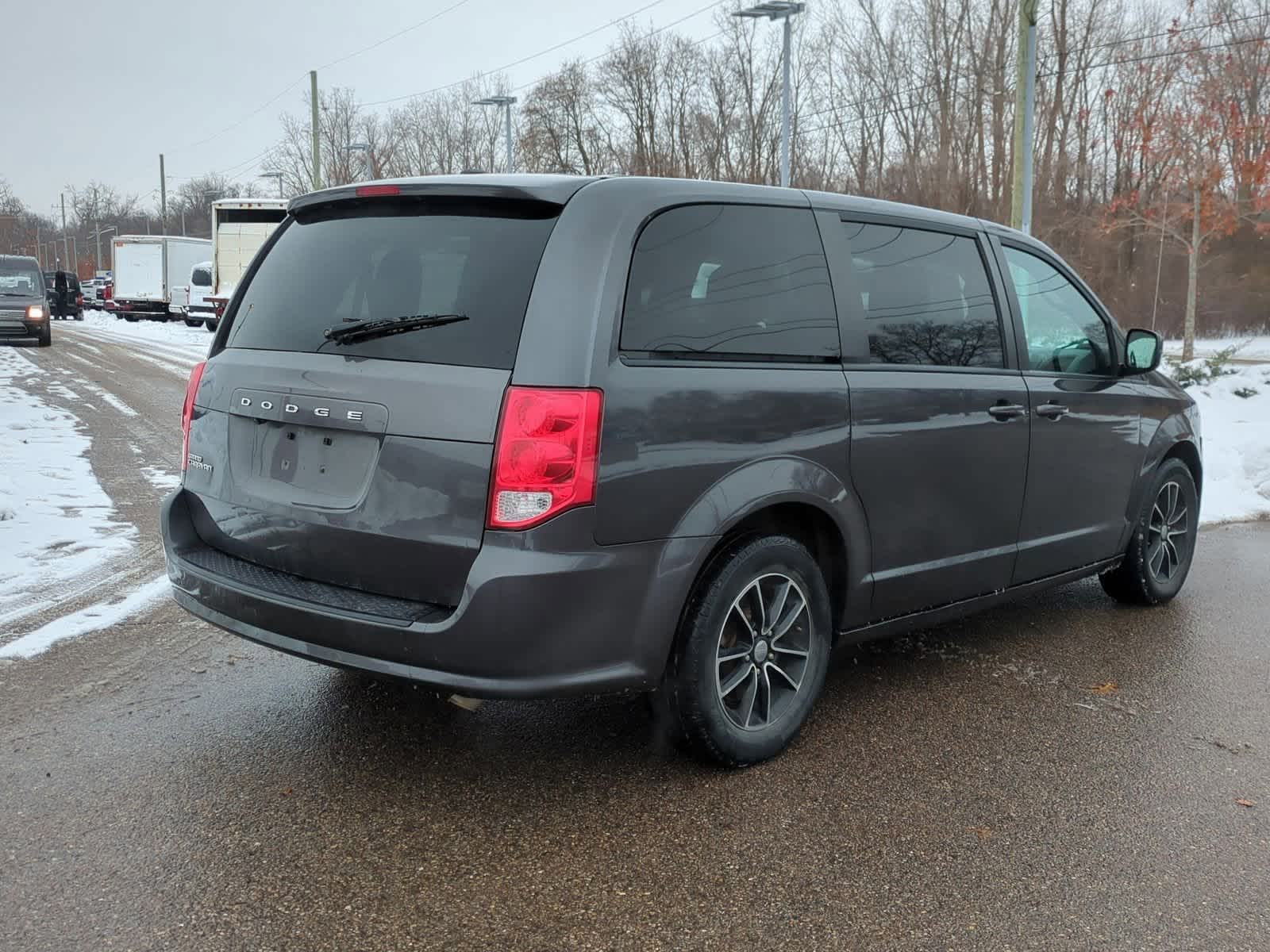 Thumbnail: 2018 Dodge Grand Caravan - 8