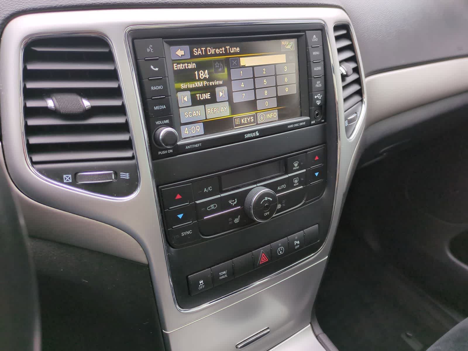 Thumbnail: 2013 Jeep Grand Cherokee - 26