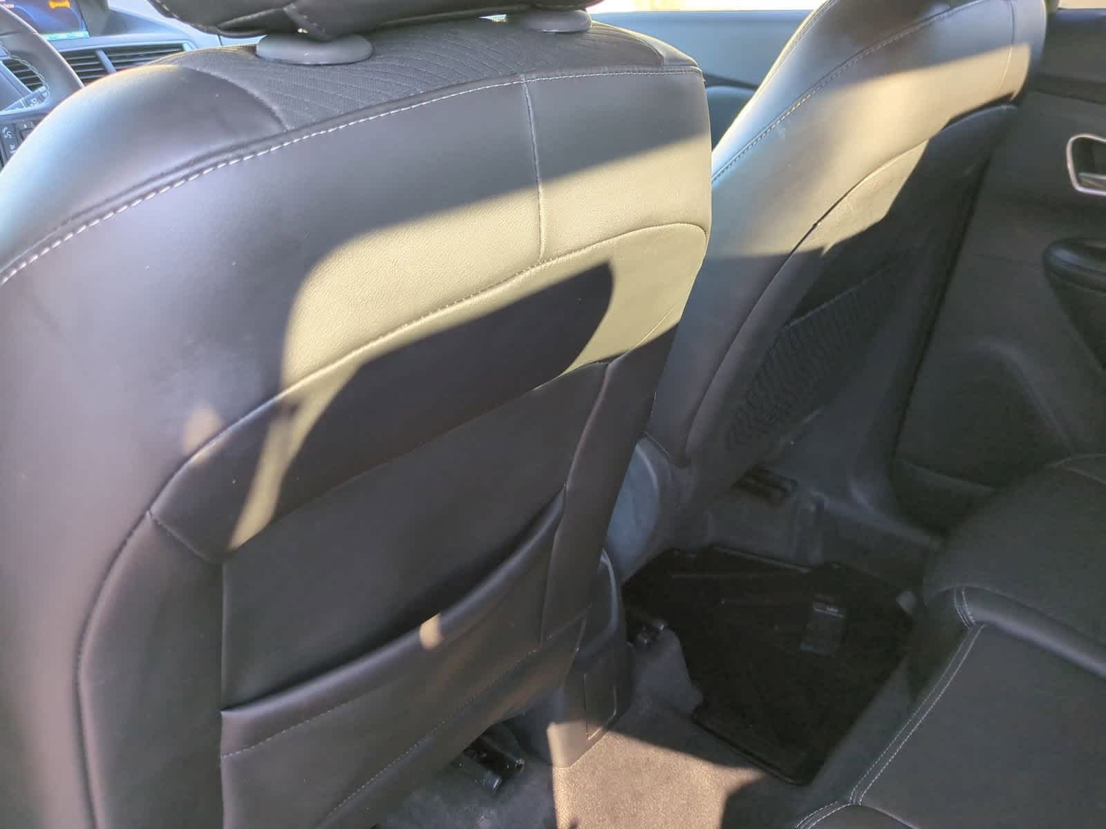 Thumbnail: 2014 Buick Encore - 17