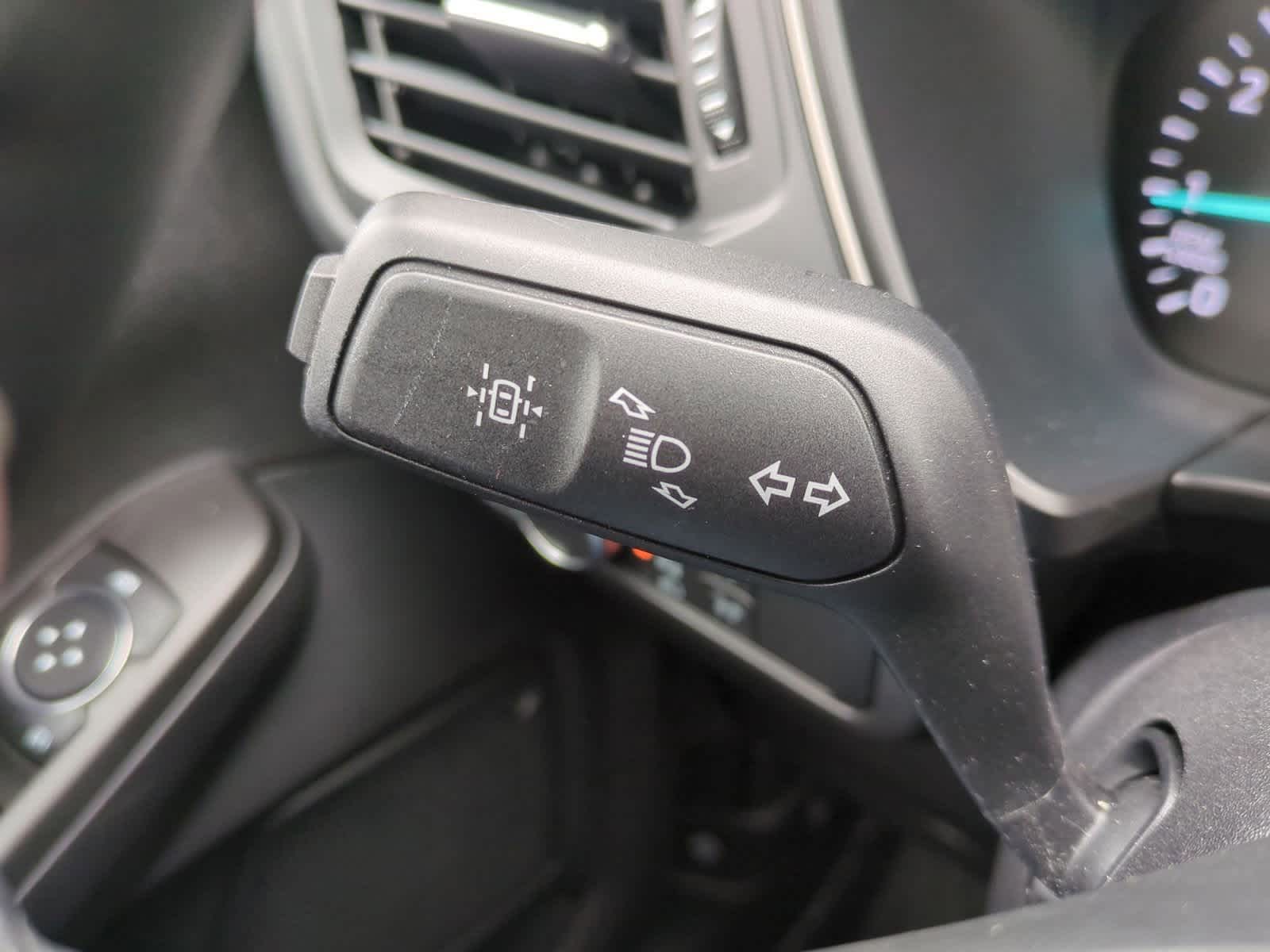 Thumbnail: 2021 Ford Escape - 26