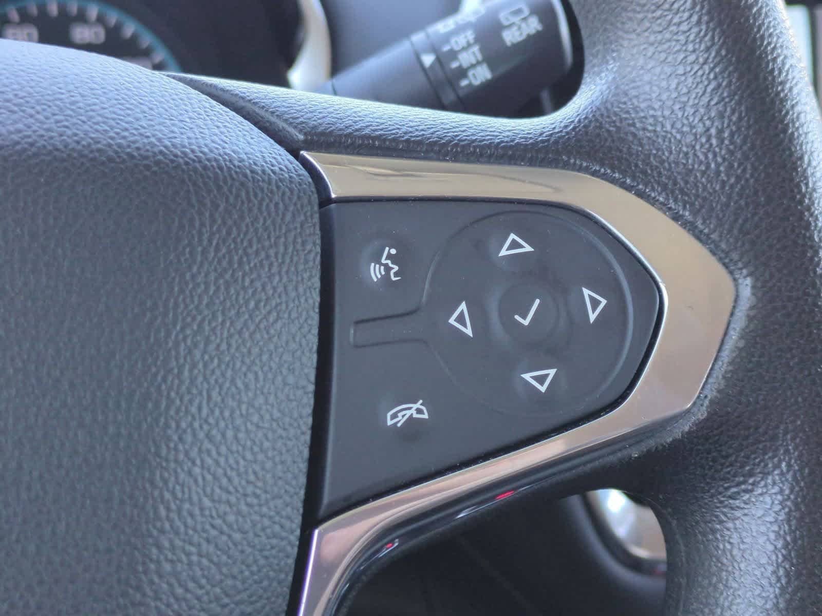 Thumbnail: 2018 Chevrolet Traverse - 26