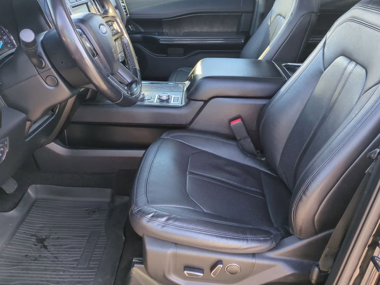 Thumbnail: 2019 Ford Expedition MAX - 16