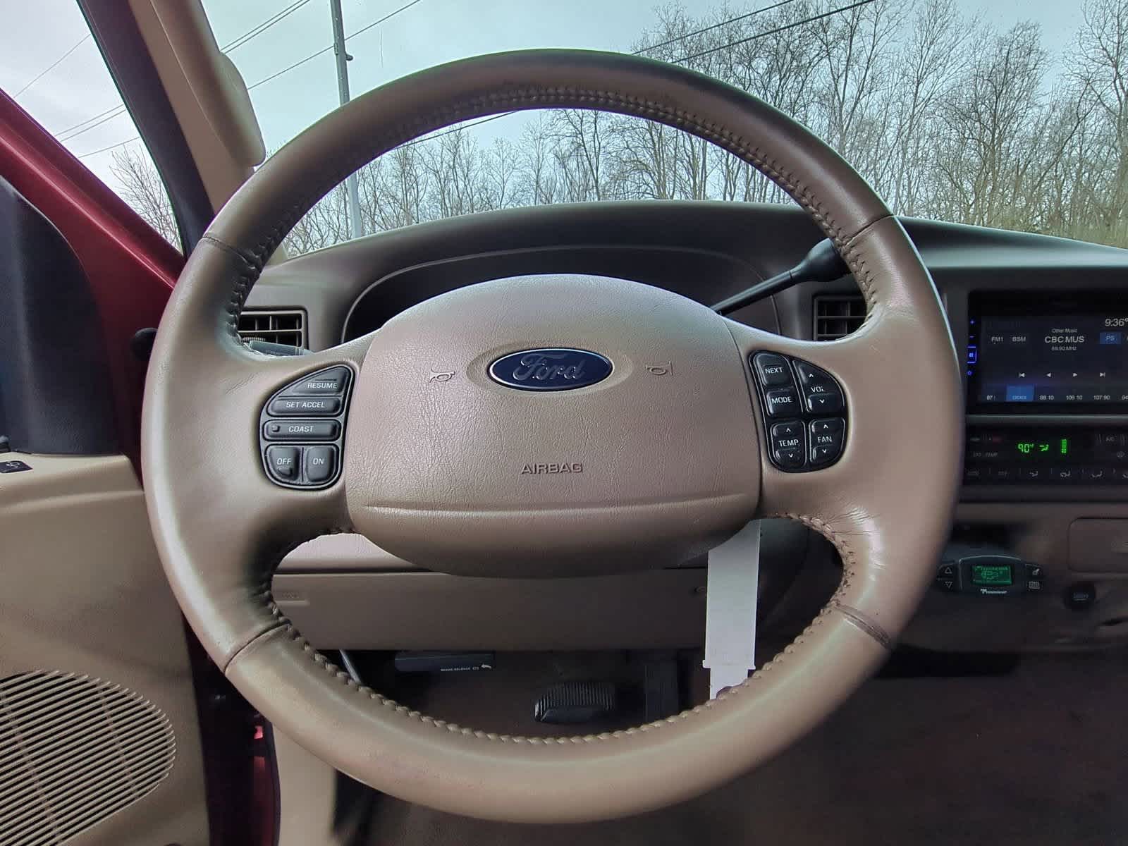 Thumbnail: 2004 Ford Excursion - 23