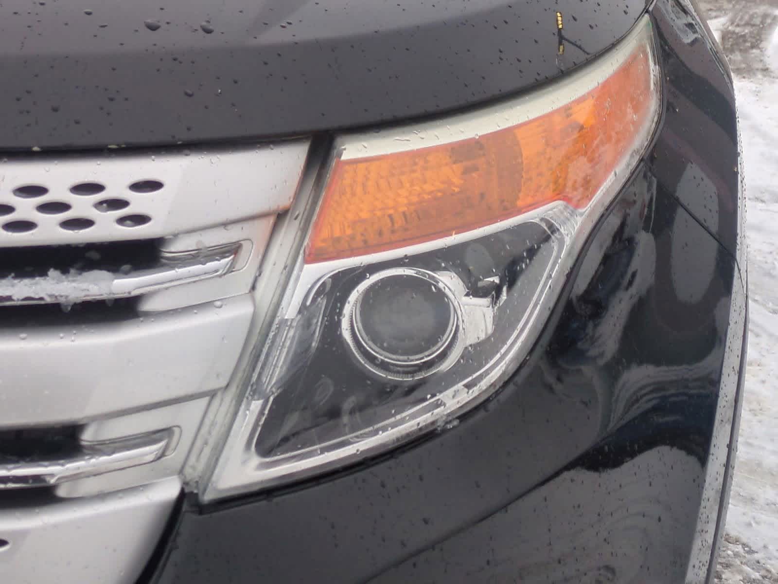 Thumbnail: 2015 Ford Explorer - 11