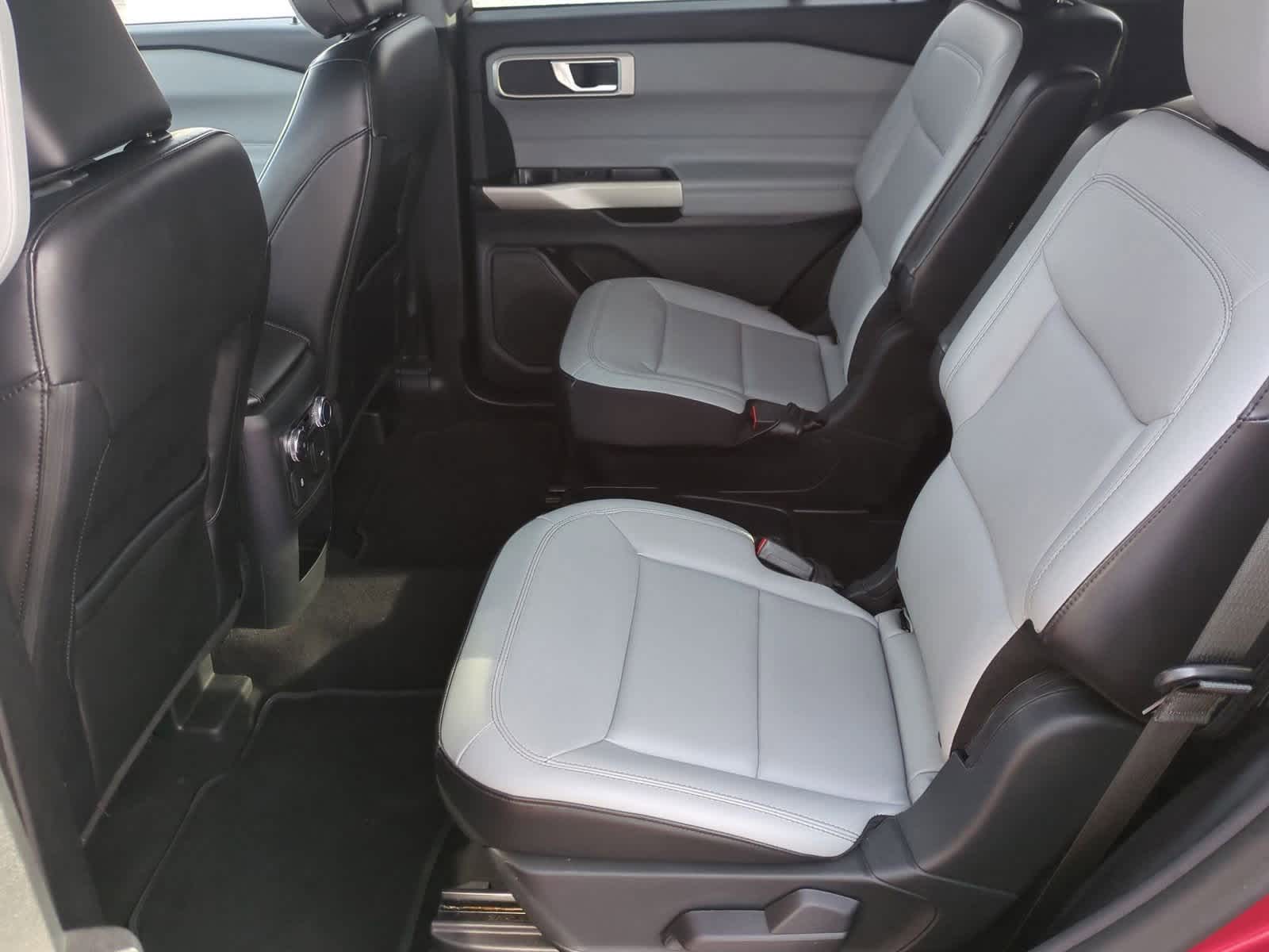 Thumbnail: 2021 Ford Explorer - 19