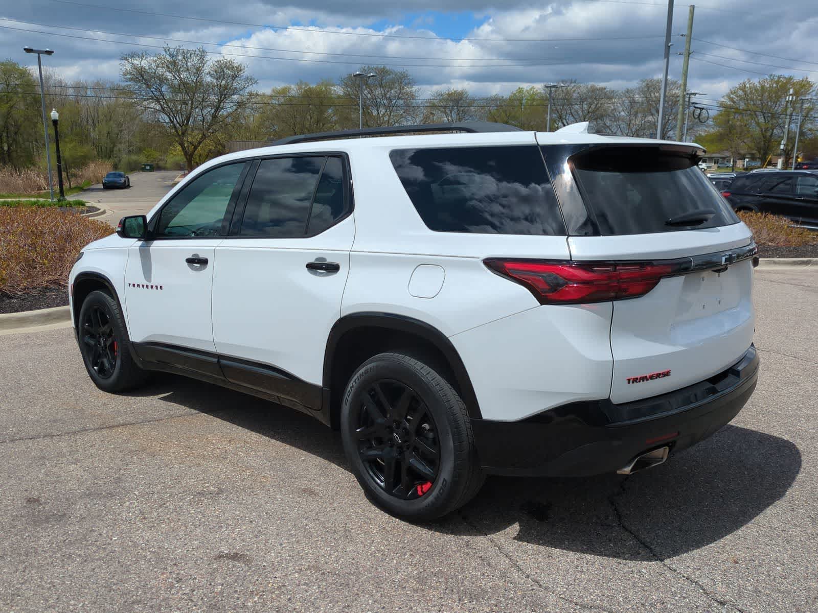 Thumbnail: 2023 Chevrolet Traverse - 6