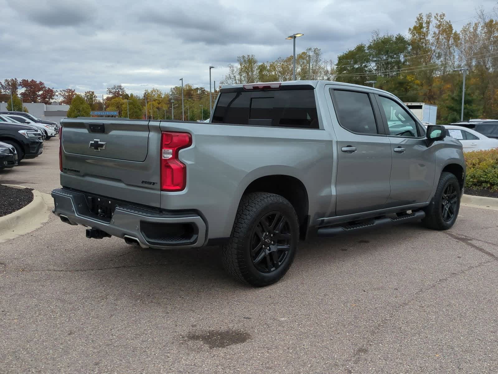 Thumbnail: 2024 Chevrolet Silverado 1500 - 8