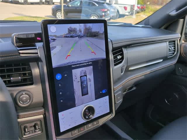 Thumbnail: 2024 Ford Expedition - 30