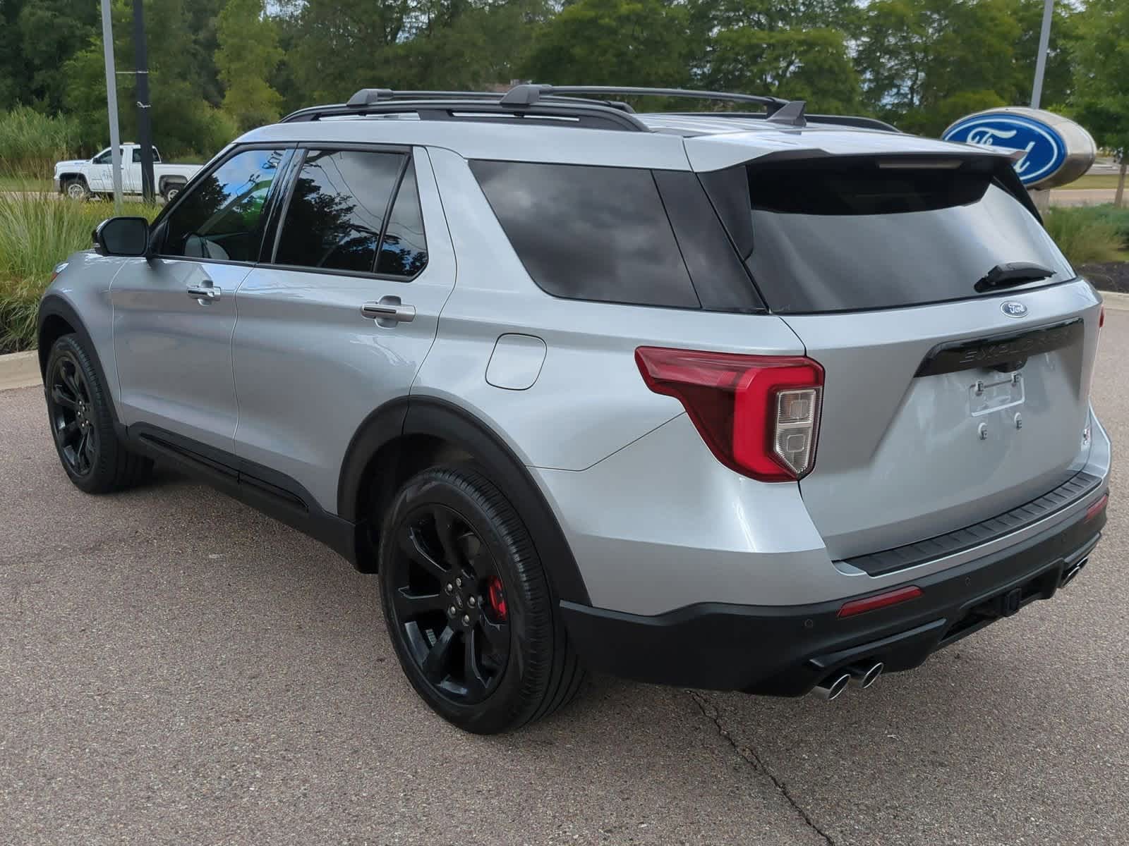 Thumbnail: 2023 Ford Explorer - 6