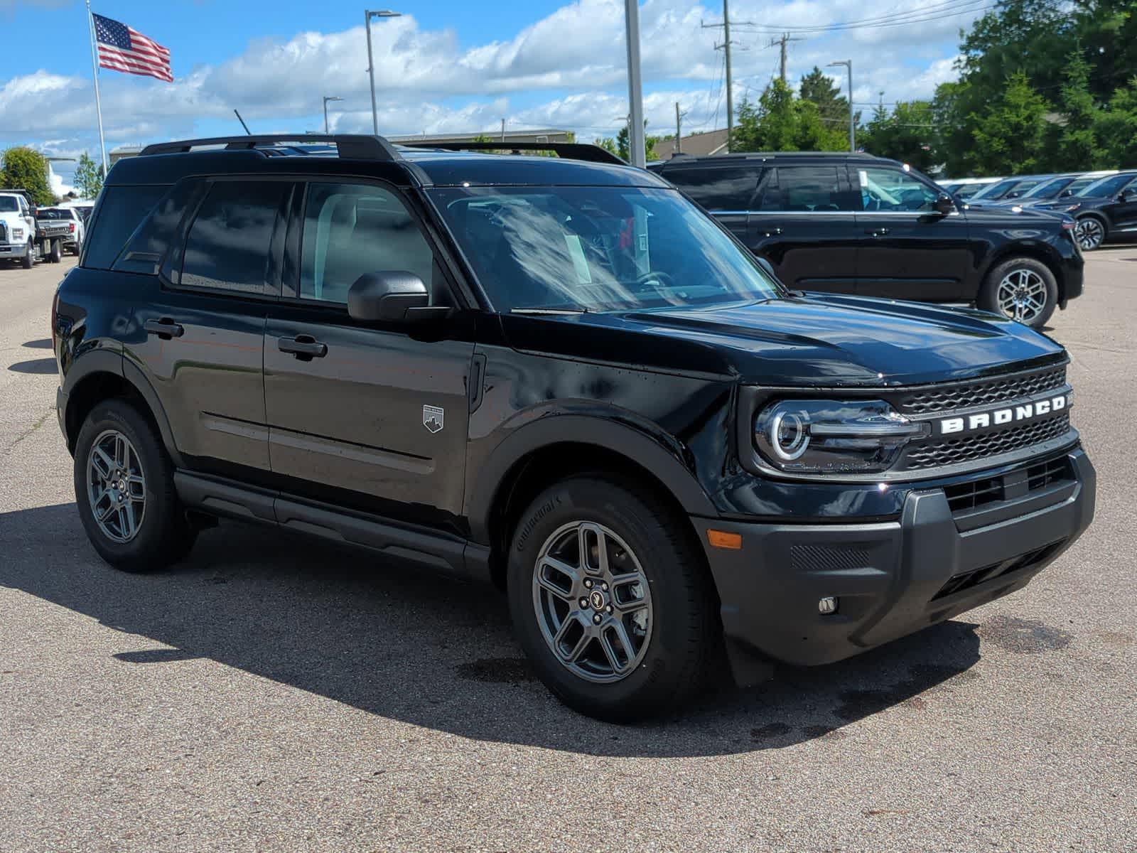 Thumbnail: 2026 Ford Bronco Sport - 2