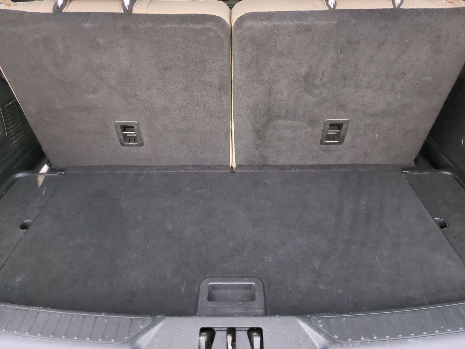 Thumbnail: 2023 Ford Explorer - 34