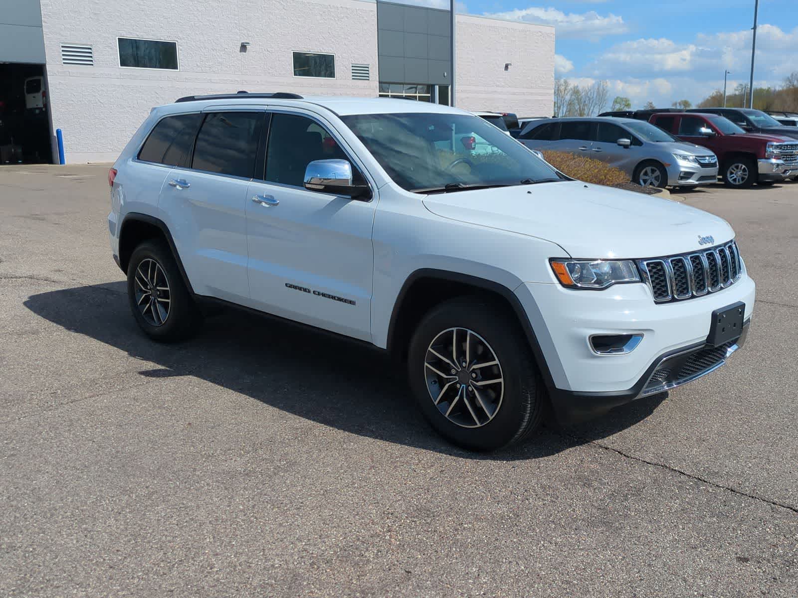 Thumbnail: 2019 Jeep Grand Cherokee - 2