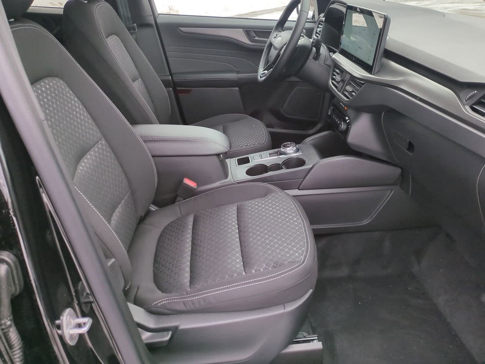 Thumbnail: 2026 Ford Escape - 21