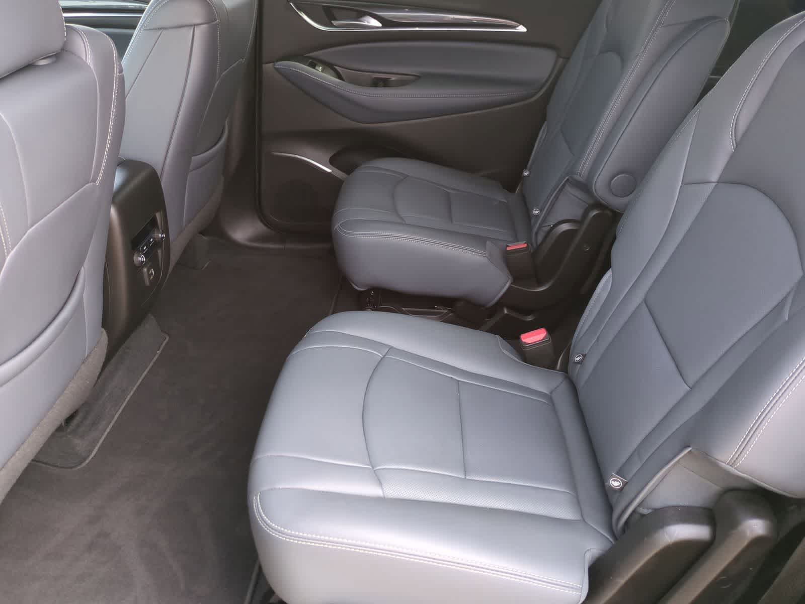 Thumbnail: 2022 Buick Enclave - 20