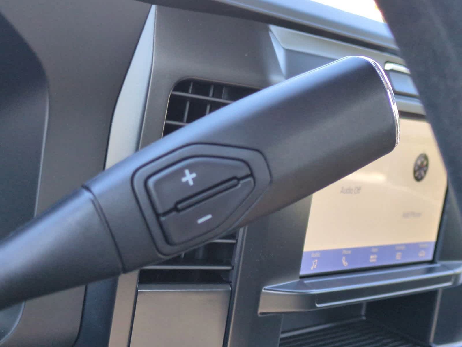 Thumbnail: 2025 Ford Econoline - 28