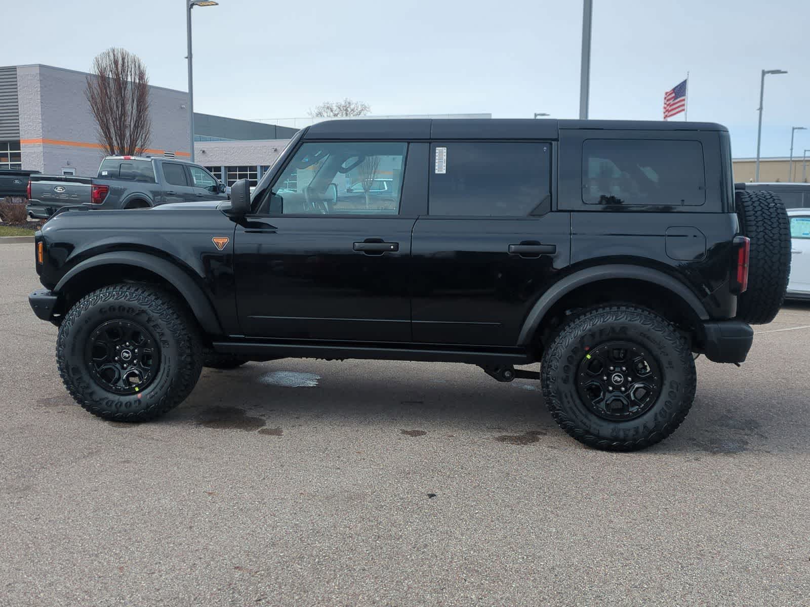 Thumbnail: 2026 Ford Bronco - 4