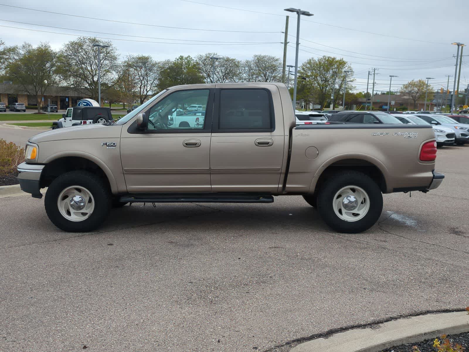 Thumbnail: 2001 Ford F-150 - 5