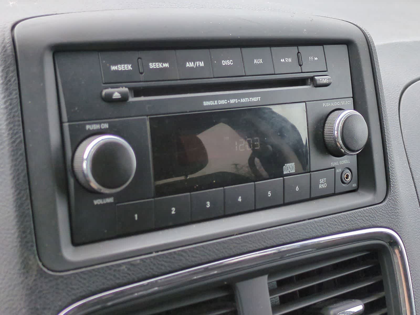 Thumbnail: 2013 Dodge Grand Caravan - 29