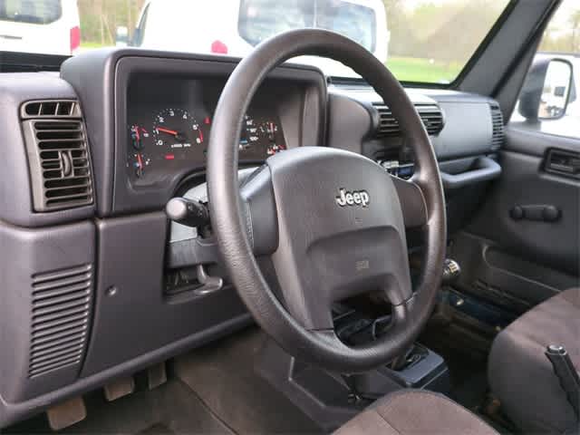 2005 Jeep Wrangler Sport 10
