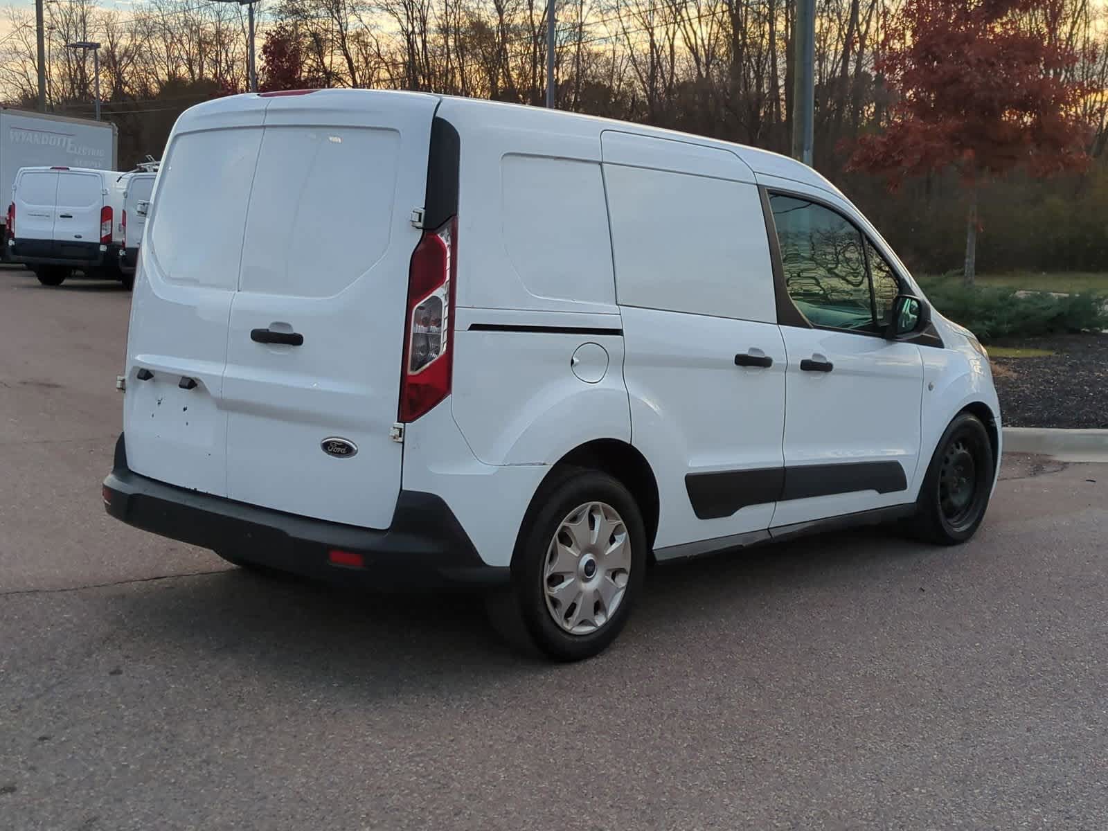 Thumbnail: 2015 Ford Transit Series - 8