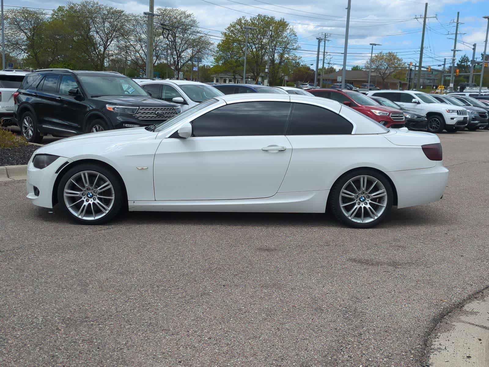 Thumbnail: 2012 BMW 3 Series - 5