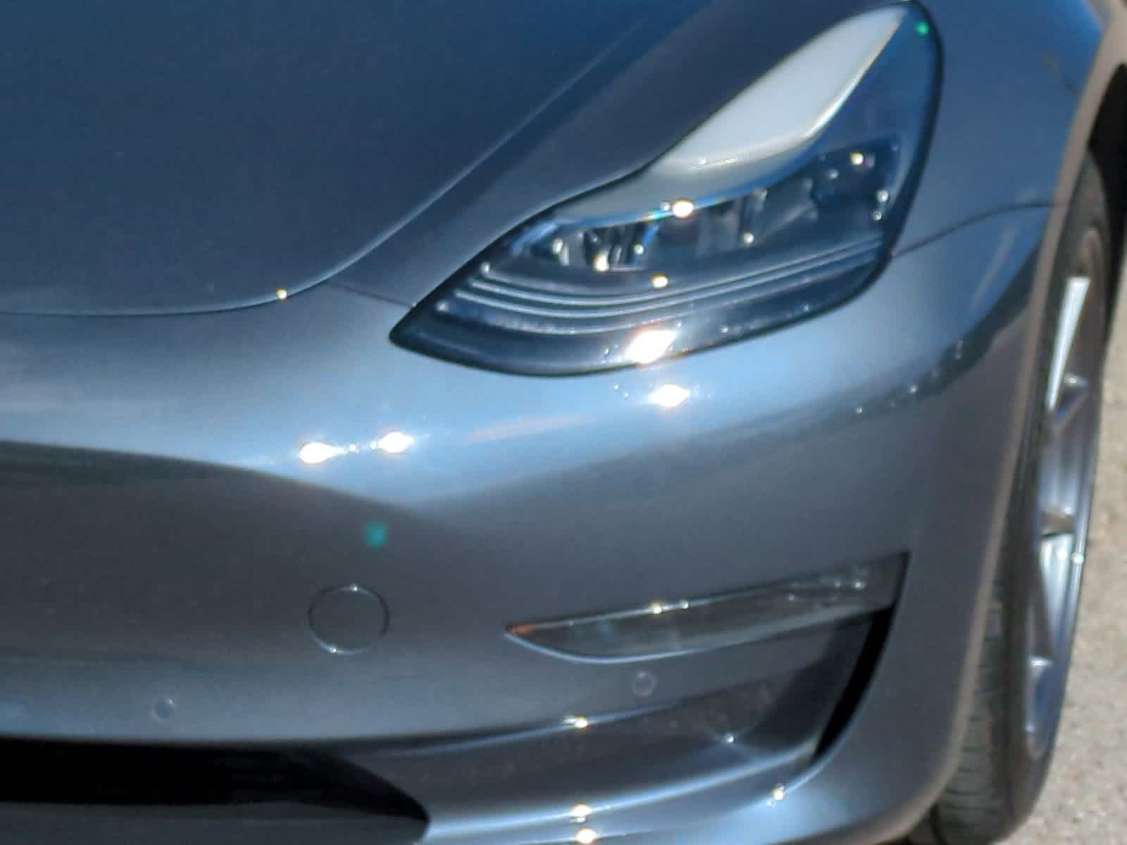 Thumbnail: 2022 Tesla Model 3 - 11
