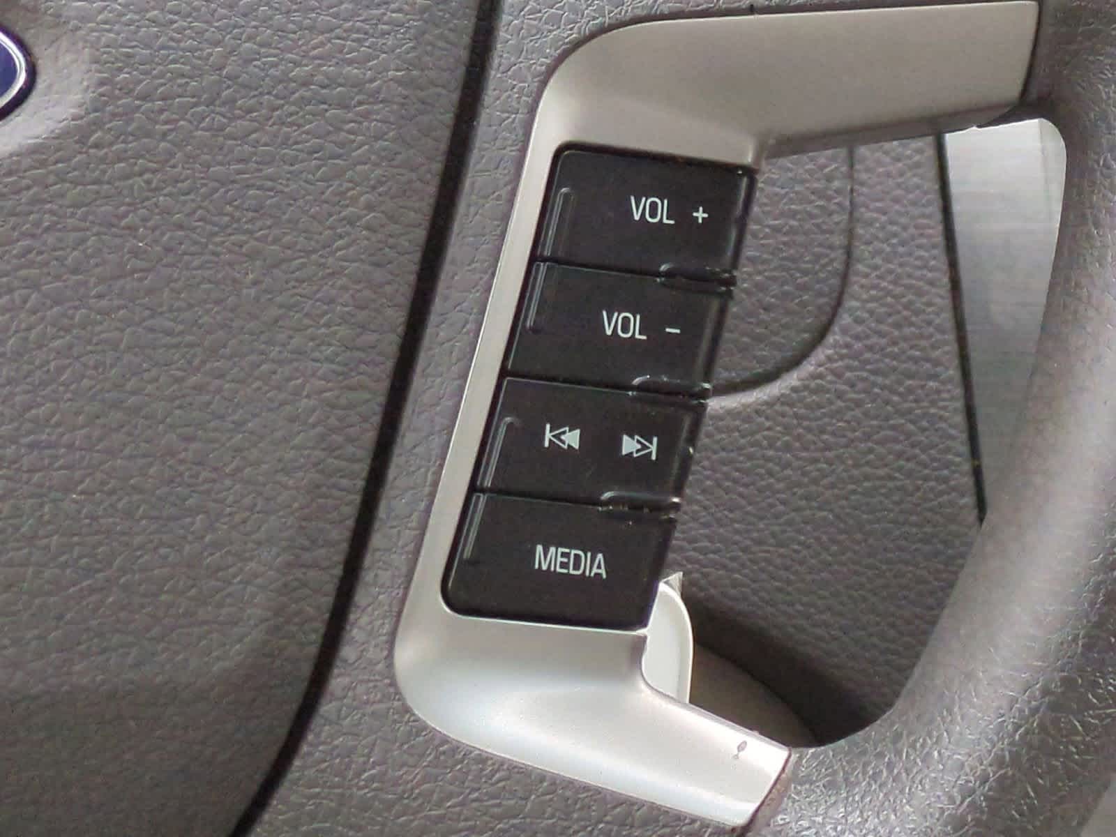 Thumbnail: 2012 Ford Fusion - 23