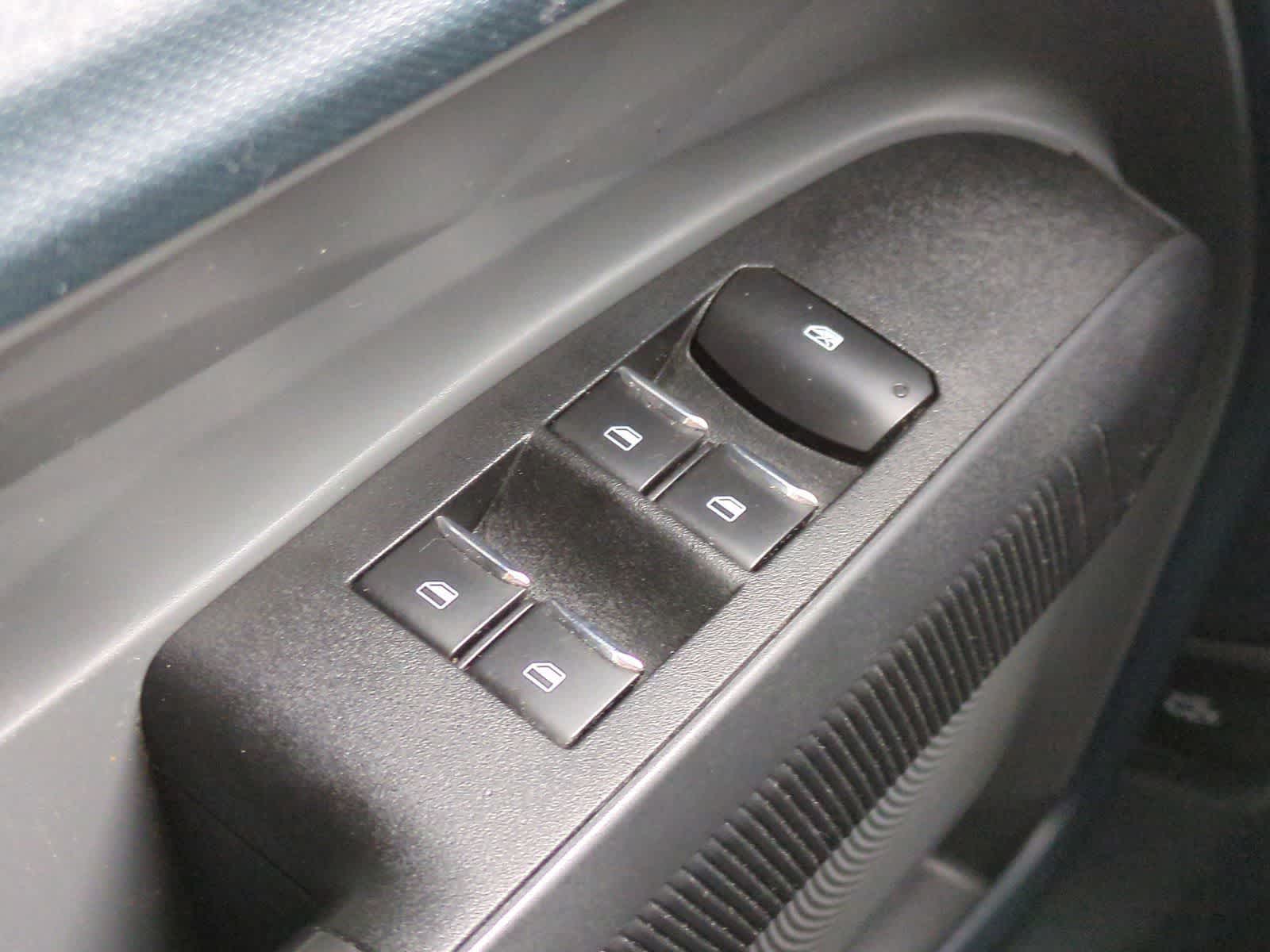 Thumbnail: 2022 Ford Maverick - 28