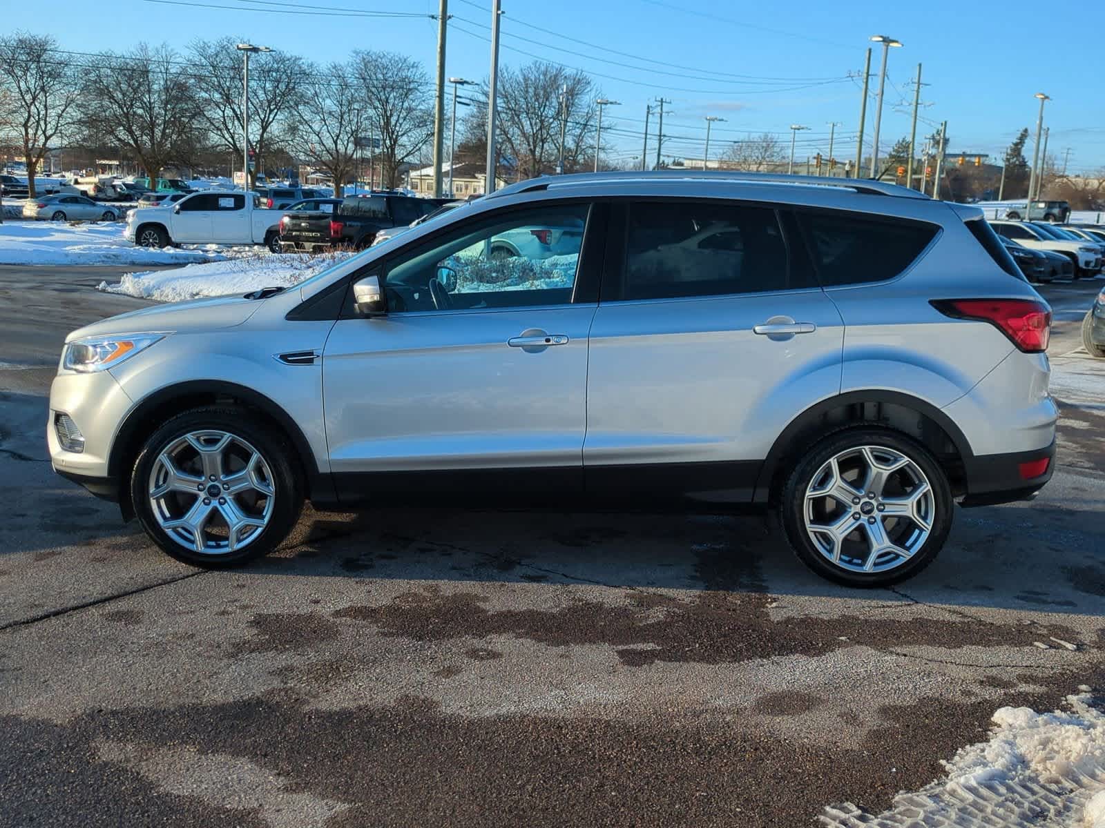 Thumbnail: 2019 Ford Escape - 5