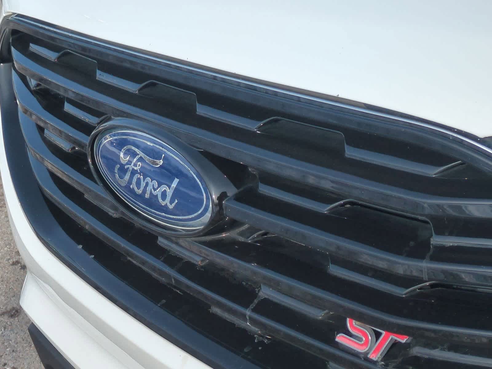 Thumbnail: 2020 Ford Edge - 10