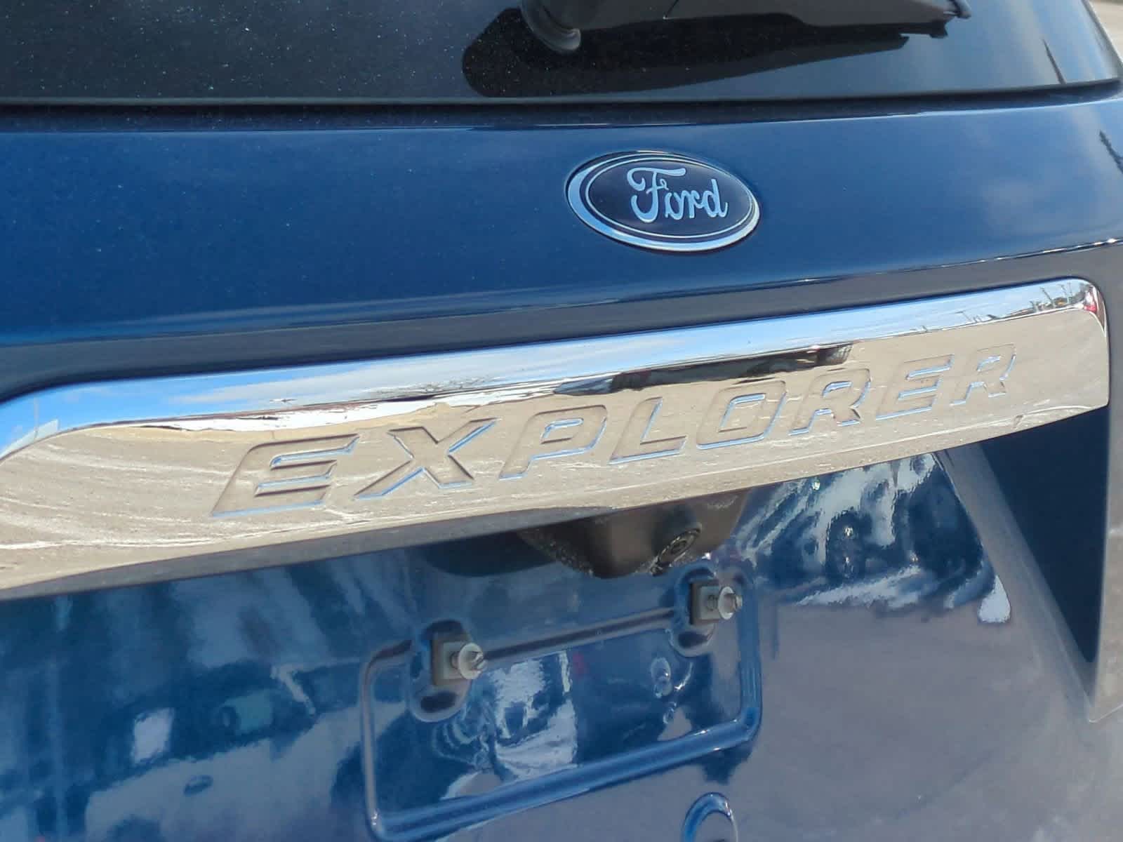 Thumbnail: 2023 Ford Explorer - 13