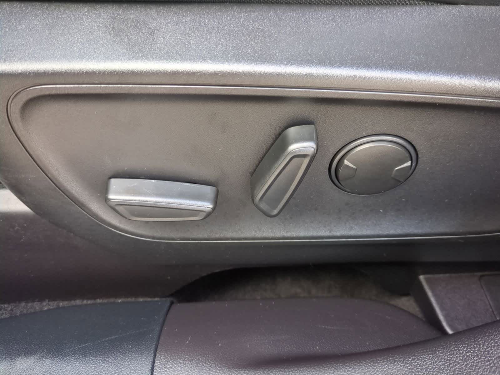 Thumbnail: 2024 Ford Escape - 17