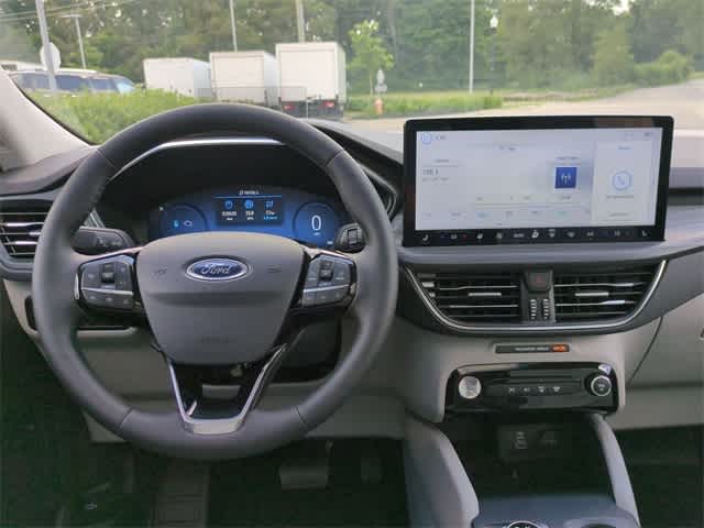 Thumbnail: 2024 Ford Escape - 15
