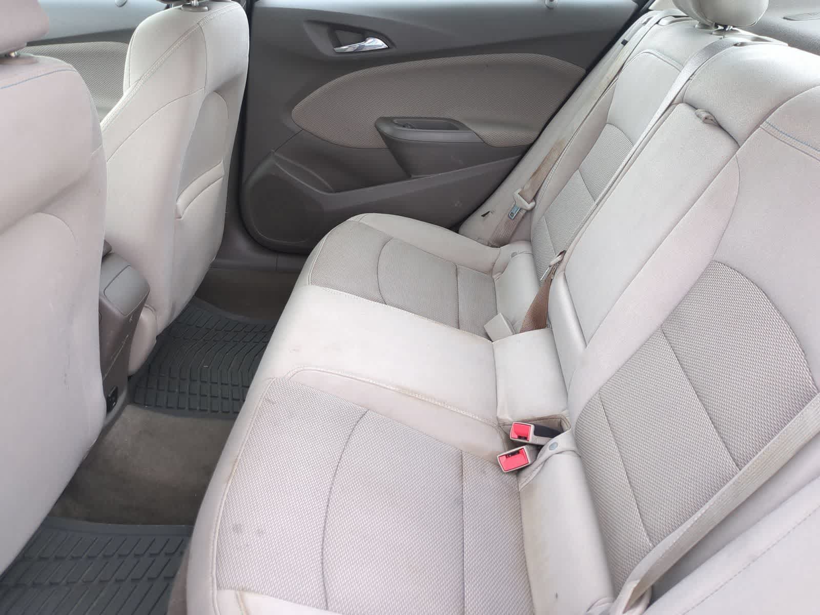 Thumbnail: 2018 Chevrolet Cruze - 19