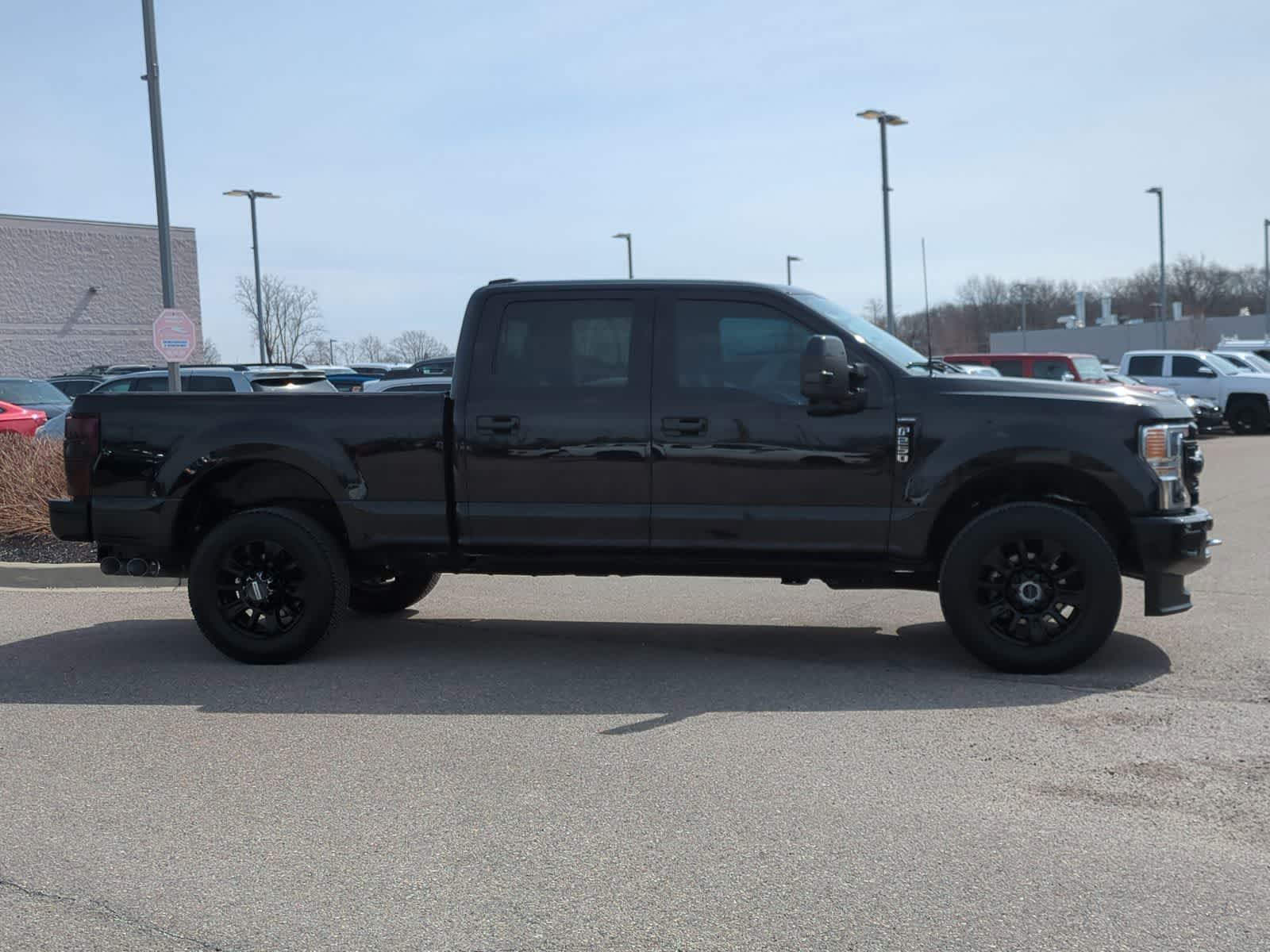 Thumbnail: 2022 Ford Econoline - 9