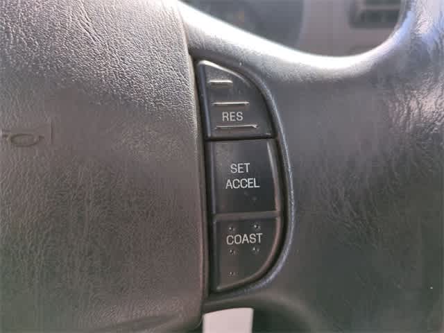 2005 Ford Econoline E-550 20