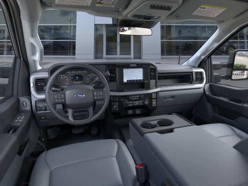 Thumbnail: 2025 Ford Econoline - 9