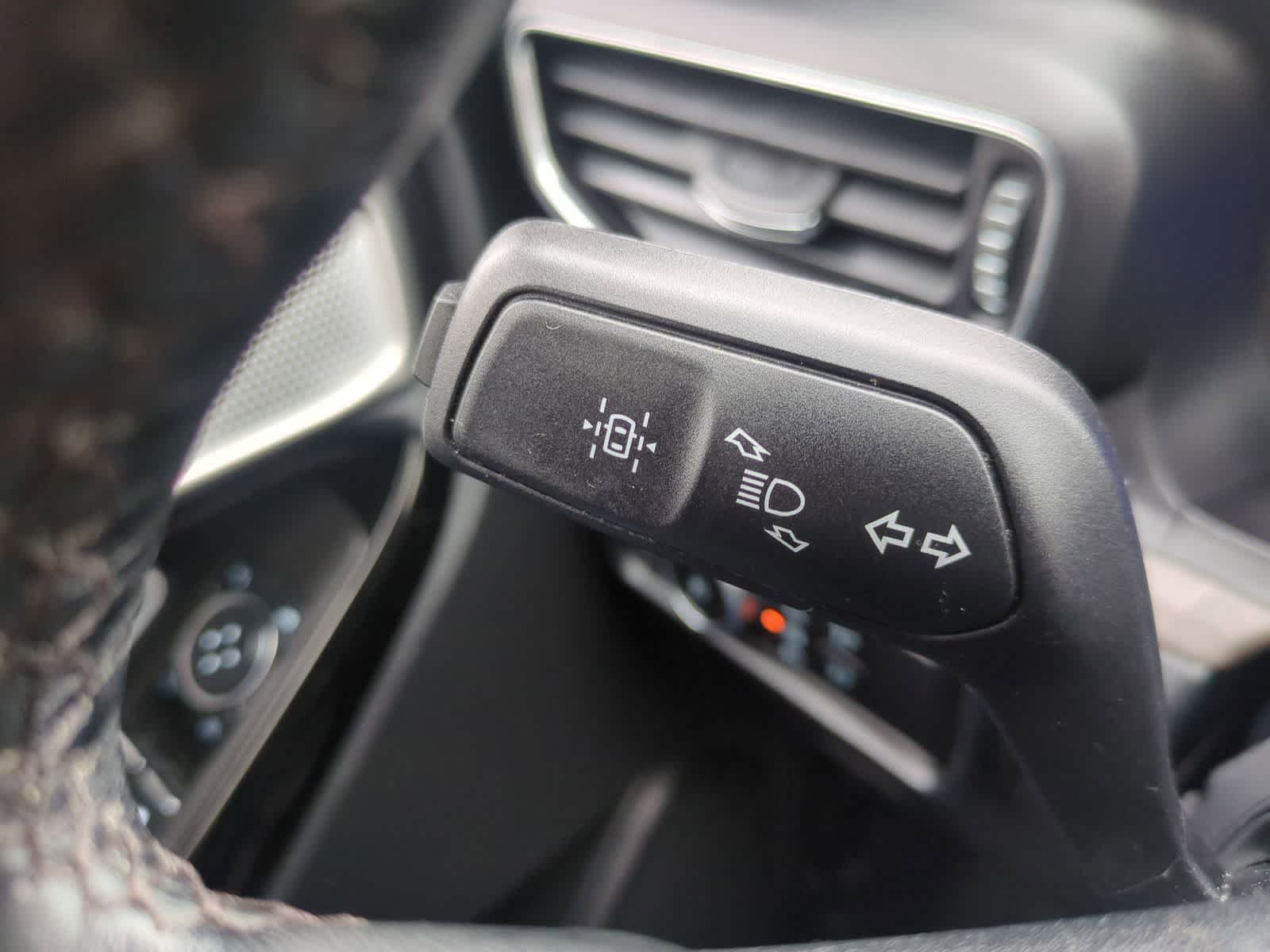 Thumbnail: 2023 Ford Explorer - 28