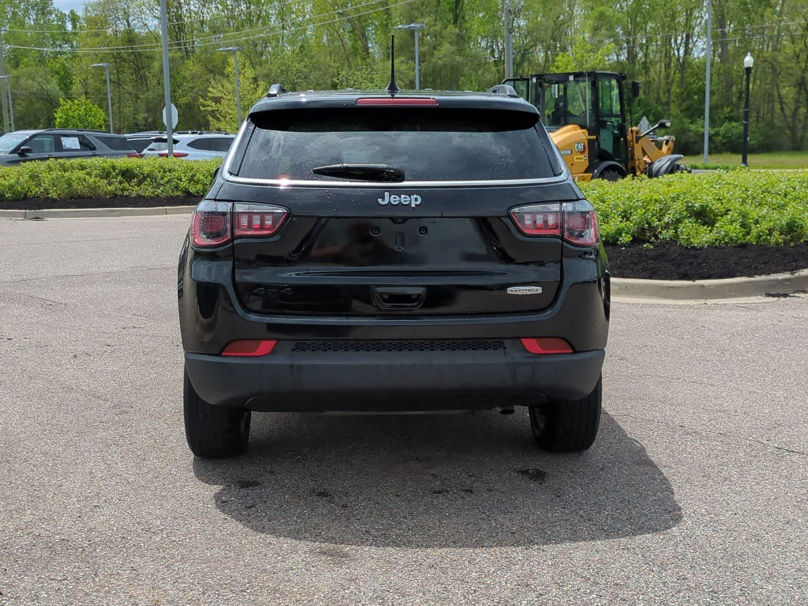 Thumbnail: 2021 Jeep Compass - 7