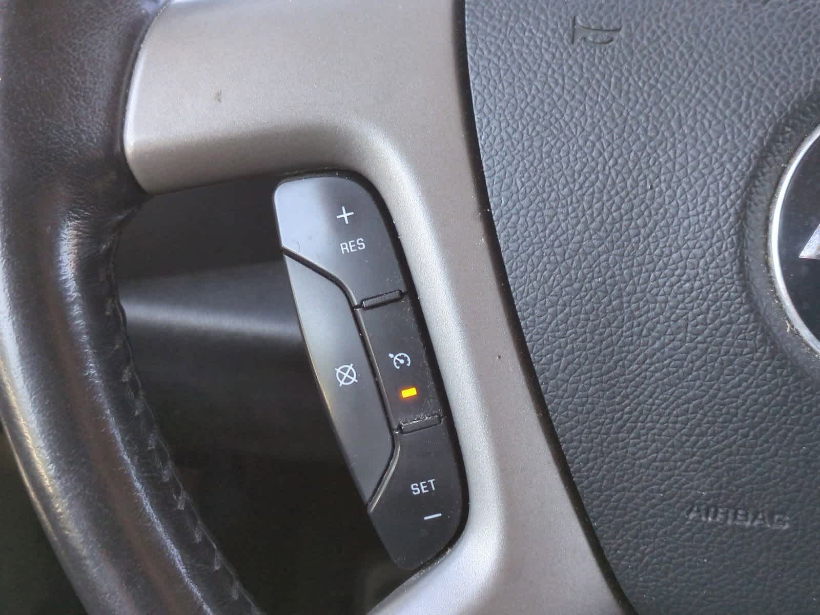 Thumbnail: 2011 Chevrolet Silverado 1500 - 23